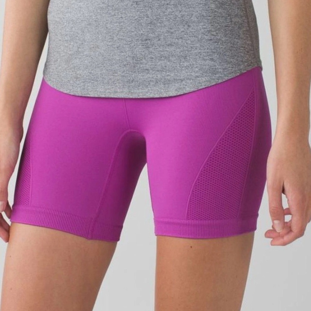 Lululemon Sculpt Short Ultra Violet Size 4